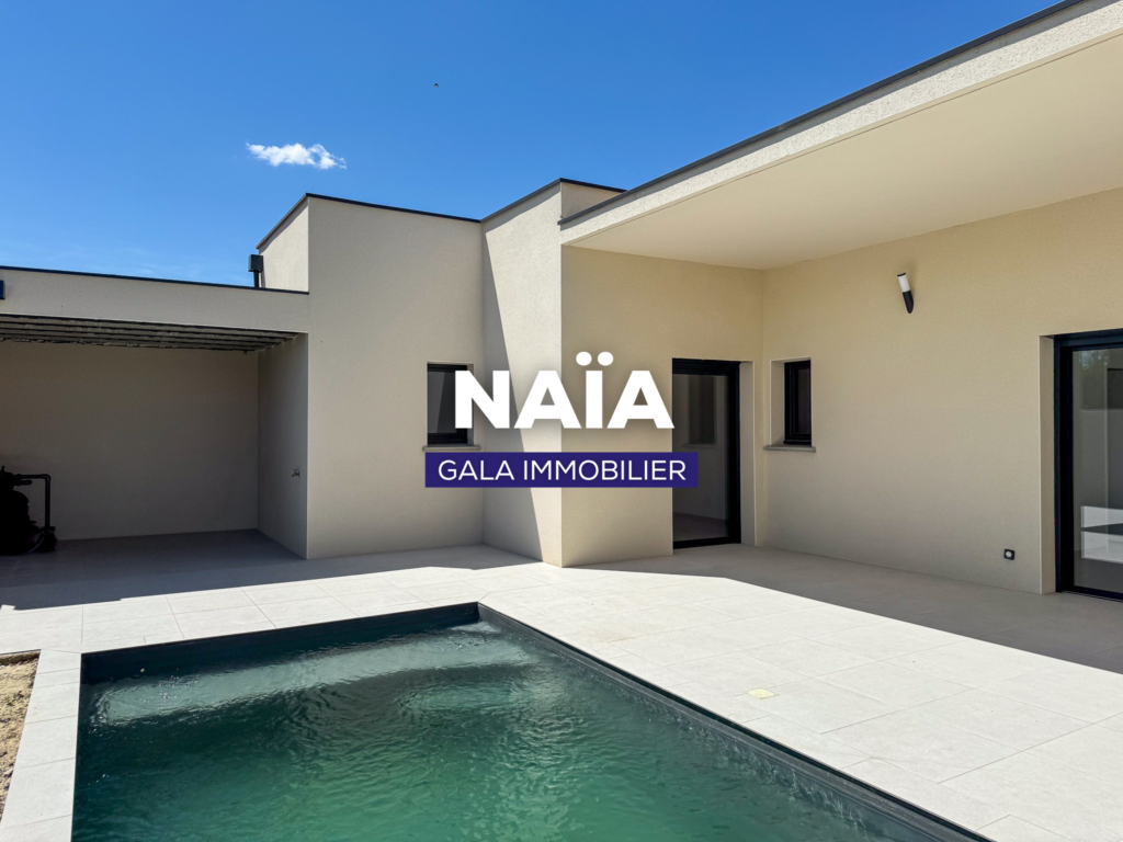 NAÏA   Villa récente de plain-pied avec piscine