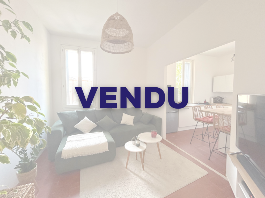 Elégant appartement entièrement rénové au coeur de Narbonne